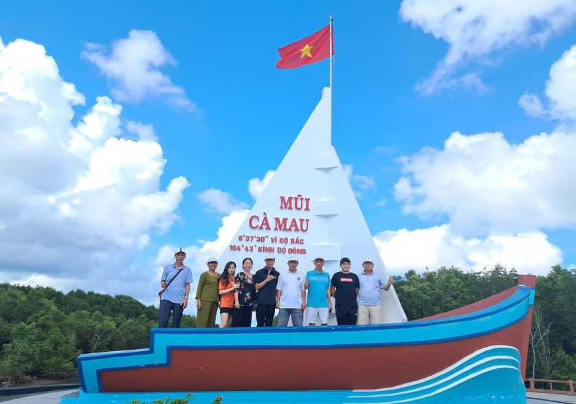 tour cà mau