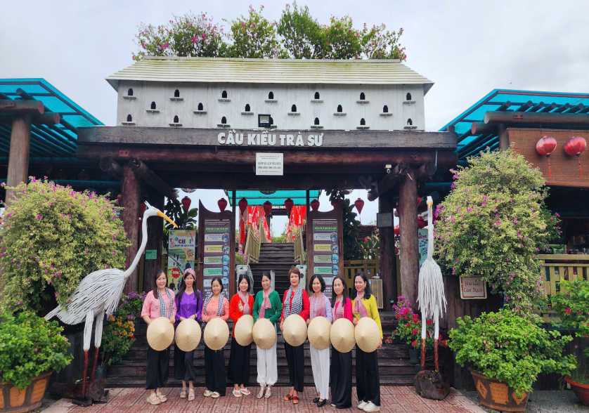 cầu kiều trà sư