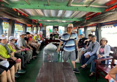 di-tau-sang-con-thoi-son6